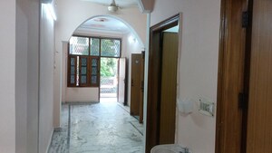 Room in 2 BHK Builder Floor at Sector 1 Vaishali – for Rent