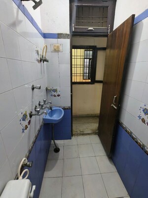 Kitchen in 2 BHK Builder Floor at Indira Nagar – for Rent