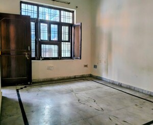 Room in 2 BHK Builder Floor at Indira Nagar – for Rent