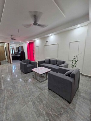 Living Room in 3 BHK Builder Floor at Sector 15 – for Rent