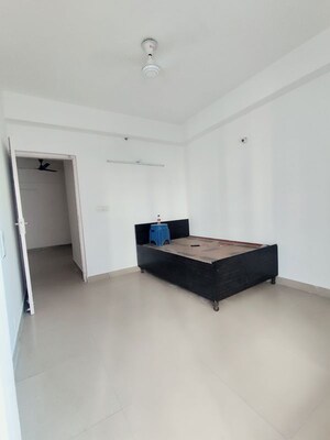 Bedroom in 2 BHK Apartment at Supertech Cape Town, Sector 74 – for Rent