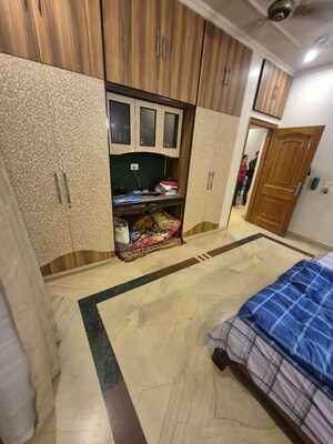 Bedroom in 2 BHK Builder Floor at Sector 15 – for Rent