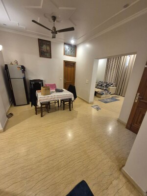 Living Room in 2 BHK Builder Floor at Sector 15 – for Rent