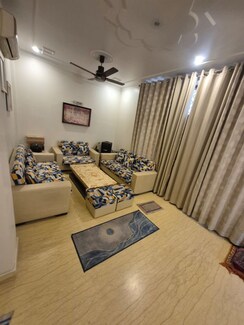 2 BHK + Store Room Builder Floor For Rent in Sector 15