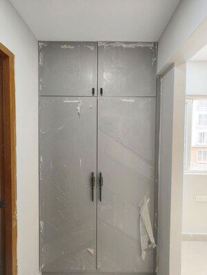 Furnished Amenities in 3 BHK Apartment at Prestige Beverly Hills, Kokapet – for Rent