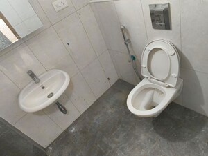 Bathroom in 3 BHK Apartment at Prestige Beverly Hills, Kokapet – for Rent