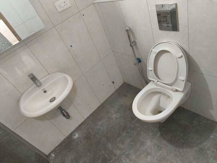 Bathroom, prestige-beverly-hills 3 Bedroom 2124 Sq.Ft. Apartment In Kokapet Hyderabad 10322211