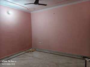 Room in 2 BHK Builder Floor at Lda Colony – for Rent