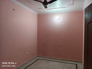 Room in 2 BHK Builder Floor at Lda Colony – for Rent