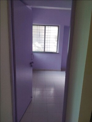 Bedroom in 1.5 BHK Apartment at Anand Park, Wadgaon Sheri – for Rent