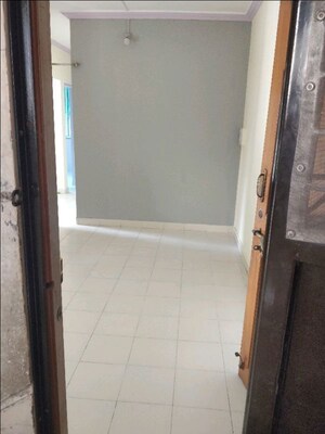 1.5 BHK Apartment – Entrance View at Anand Park, Wadgaon Sheri - for Rent