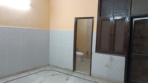 Room in 2 BHK Builder Floor at Vaishali Sector 2 – for Rent