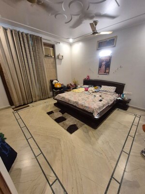 Bedroom in 2.5 BHK Builder Floor at Sector 47 – for Rent