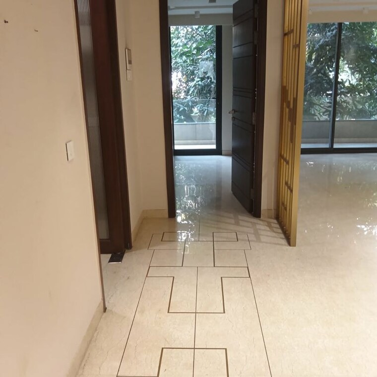 Living Room, gulmohar park 3 Bedroom 230 Sq.Yd. Builder Floor In Gulmohar Park Delhi 10322247