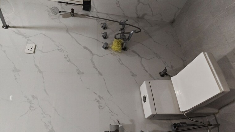 Bathroom, avantika colony 3 Bedroom 150 Sq.Ft. Builder Floor In Avantika Colony Ghaziabad 10322228