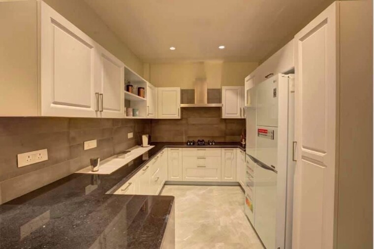 Kitchen, kharar road 3 Bedroom 2600 Sq.Ft. Apartment In Kharar Road Mohali 10319063
