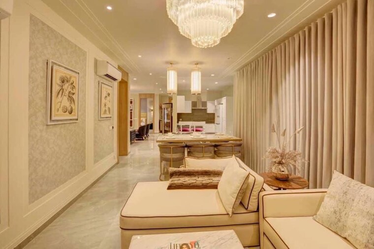 Living Room, kharar road 3 Bedroom 2600 Sq.Ft. Apartment In Kharar Road Mohali 10319063