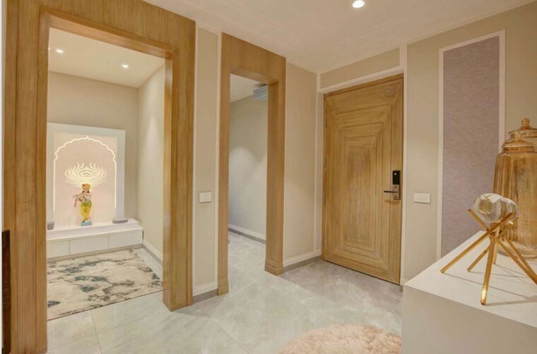 Room, kharar road 3 Bedroom 2600 Sq.Ft. Apartment In Kharar Road Mohali 10319063