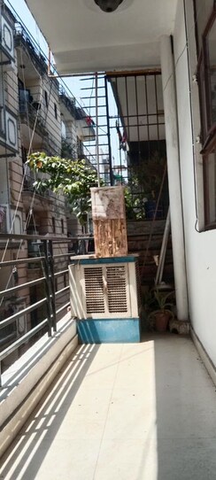 1 RkBuilder Floor For Rent in Neb Sarai