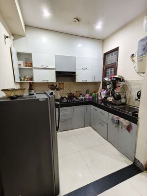 Kitchen in 3 BHK Builder Floor at Sector 30 – for Rent
