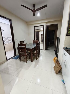 Dining area in 3 BHK Builder Floor at Sector 30 – for Rent