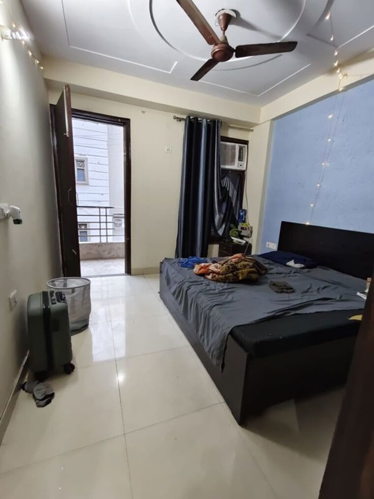 Master Bedroom, sector 30 3 Bedroom 1800 Sq.Ft. Builder Floor In Sector 30 Gurgaon 10322273