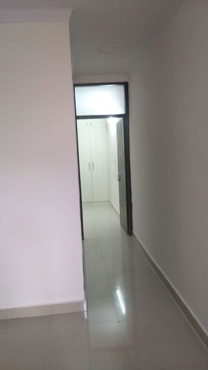 Room in 1 BHK Builder Floor at Sewa Nagar – for Rent