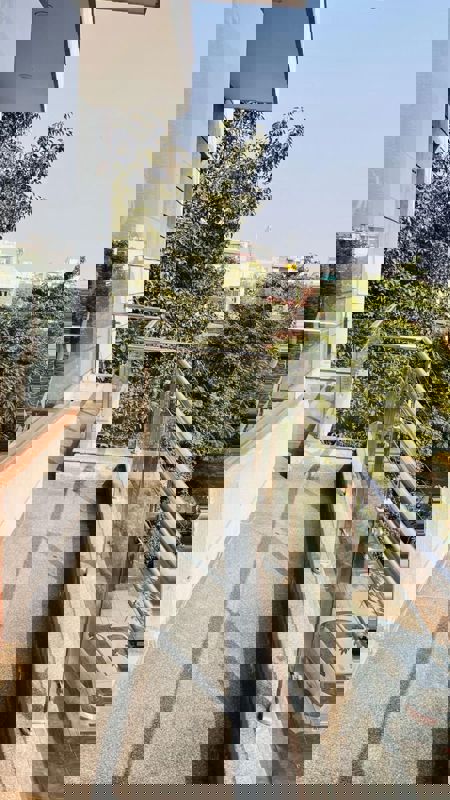 Balcony in  Pg at Sector 39 – for Rent