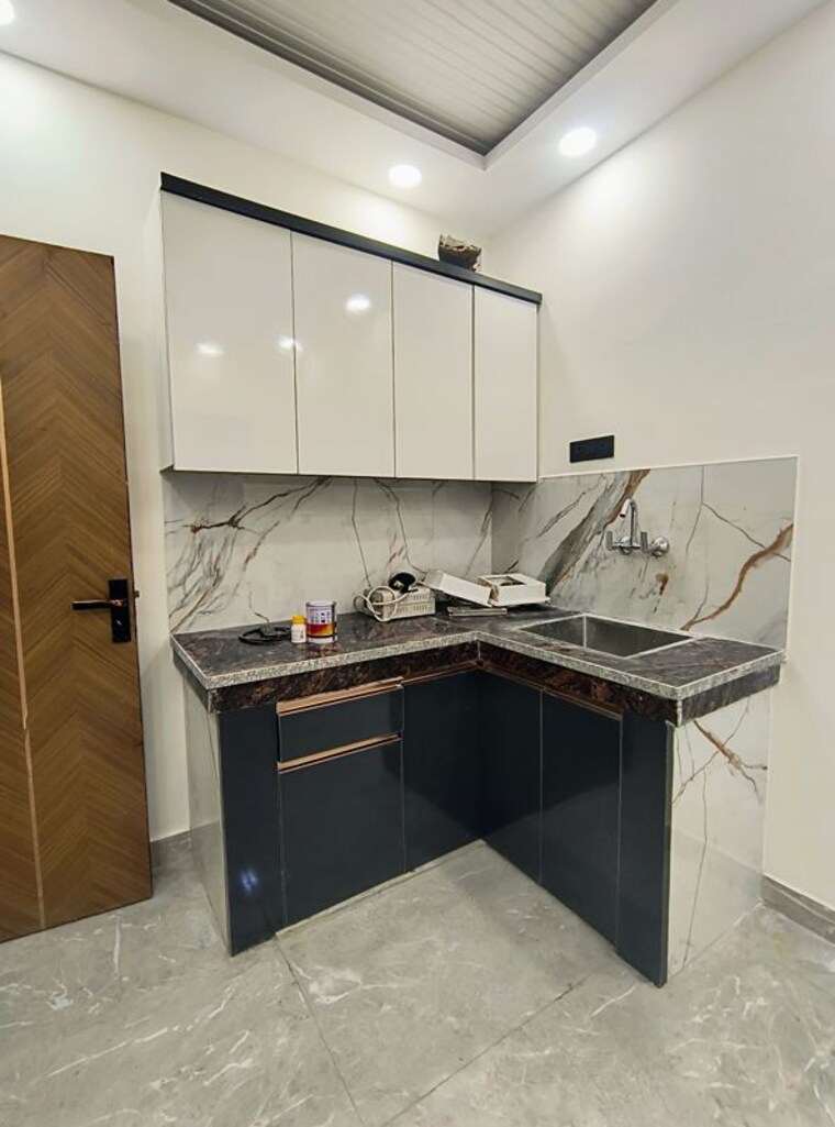 Kitchen, govindpuri 1 RK 220 Sq.Ft. Builder Floor In Govindpuri Delhi 10322327