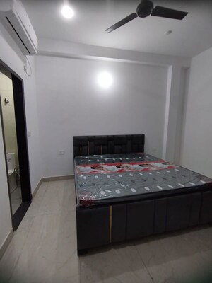 Bedroom in 3 BHK Builder Floor at Sector 50 – for Rent