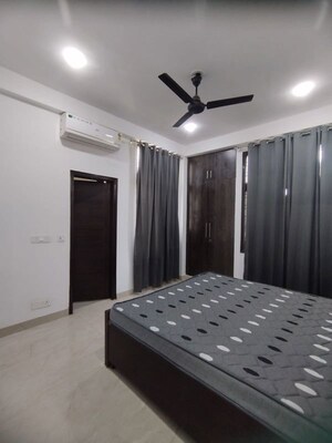 Bedroom in 3 BHK Builder Floor at Sector 50 – for Rent