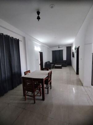 Living Room in 3 BHK Builder Floor at Sector 50 – for Rent