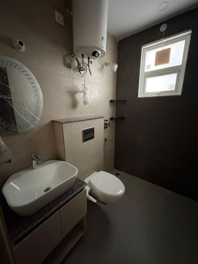 Bathroom, hlp-palmillas 3 Bedroom 200 Sq.Yd. Independent House In Vip Road Zirakpur 10322317
