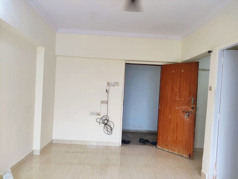 Room, goregaon east 1 RK 227 Sq.Ft. Apartment In Goregaon East Mumbai 10322277