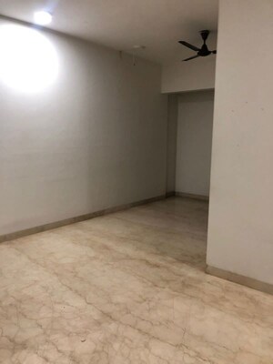 Room in 2 BHK Apartment at Omkar BKC Crossing Phase 2, Kurla – for Rent