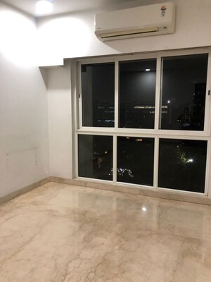 2 BHK Apartment For Rent in Omkar BKC Crossing Phase 2, Kurla