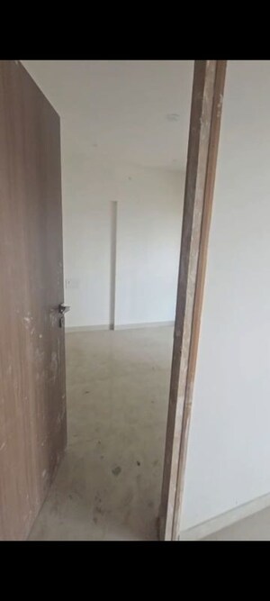 Building Lobby in 2.5 BHK Apartment at Alliance Abhimanyu, Malad West – for Sale