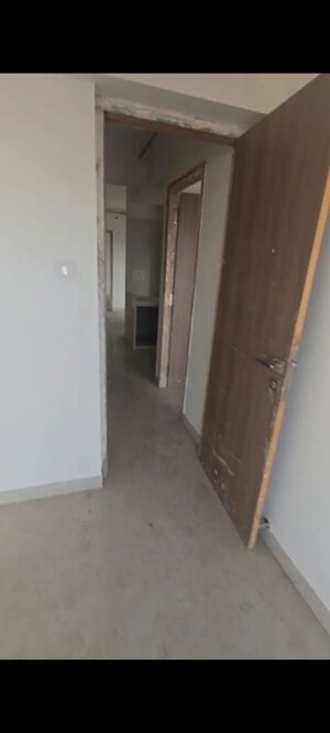 Building Lobby in 2.5 BHK Apartment at Alliance Abhimanyu, Malad West – for Sale