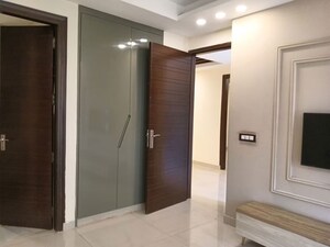 3 BHK Apartment – Entrance View at Ireo The Corridors, Sector 67a - for Sale