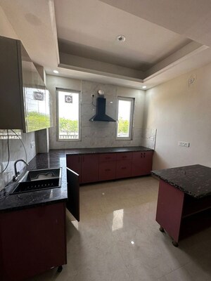 Kitchen in 2 BHK Builder Floor at Sector 52 – for Rent