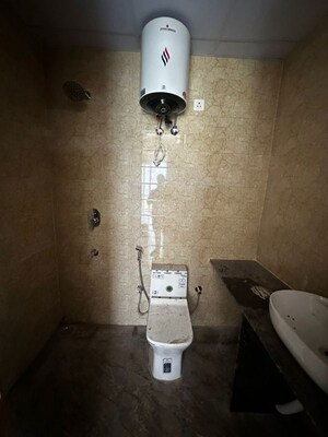 Bathroom in 2 BHK Builder Floor at Sector 52 – for Rent