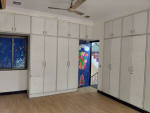 Building Lobby in 3 BHK Independent House at Nerul Sector 17 – for Sale