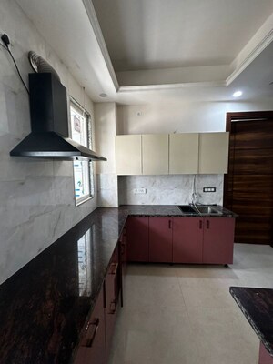 Kitchen in 1 BHK Builder Floor at Sector 52 – for Rent