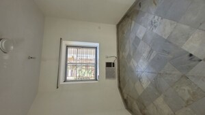 Room in 1.5 BHK Apartment at Kalpa Taru Siddhachal III, Vasant Vihar – for Rent