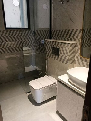 Bathroom in 3 BHK Apartment at M3M Sky City, Sector 65 – for Sale