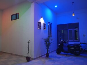   Pg at Hajipur – for Rent