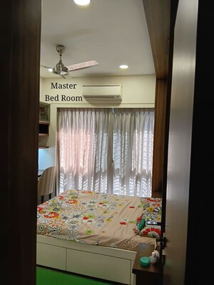 Bedroom in 1 BHK Apartment at Chandak Paloma, Goregaon East – for Rent