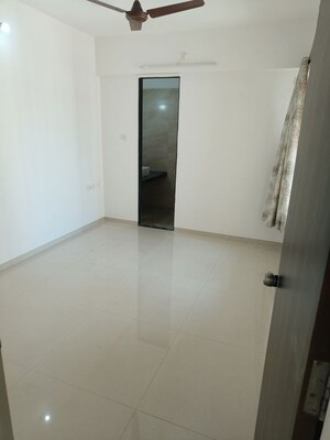 Room in 2 BHK Apartment at AG Imperial Towers, Kondhwa – for Rent