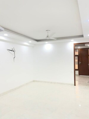 Room in 2 BHK Builder Floor at Freedom Fighters Enclave – for Rent