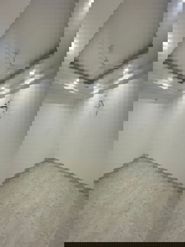 Room in 2 BHK Builder Floor at Freedom Fighters Enclave – for Rent